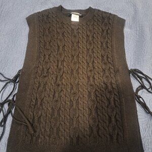 Side-Tie Sweater Vest